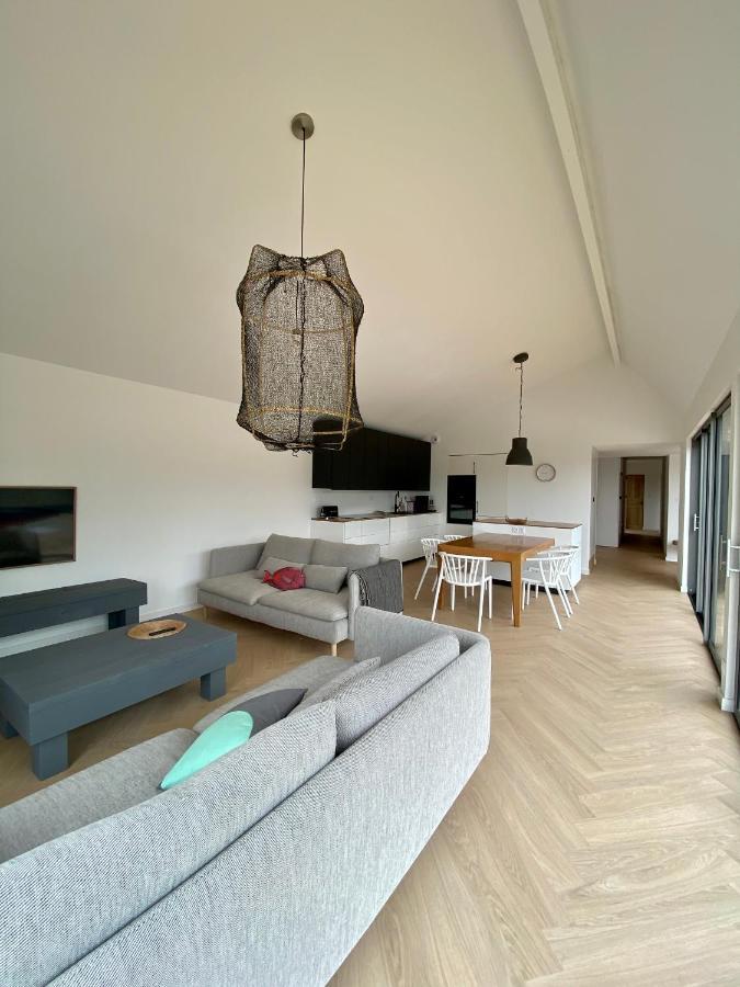 Magnifique Villa Avec Piscine, A 5 Min Des Plages Landunvez Exterior foto